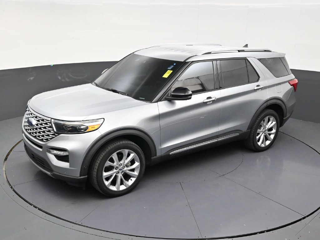 Used 2022 Ford Explorer Platinum w/ Equipment Group 601A AWD/4WD image 12