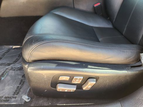 Used 2011 Lexus LS 460 L image 29