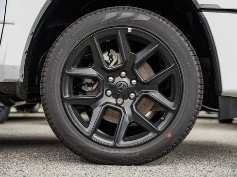 New 2026 RAM 1500 Laramie w/ Night Edition image 16