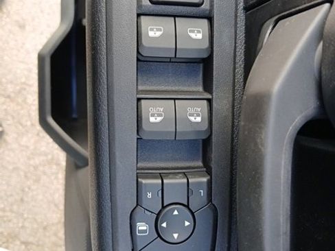 New 2026 RAM 4500 Tradesman w/ Chrome Appearance Group image 40