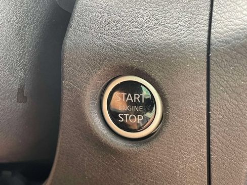 Used 2023 Nissan Frontier SV w/ SV Convenience Package AWD/4WD image 30
