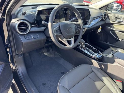 New 2026 Chevrolet Trax ACTIV w/ Driver Confidence Package image 12