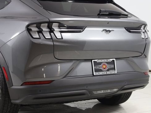 Used 2021 Ford Mustang Mach-E Select w/ Comfort/Appearance Package image 24