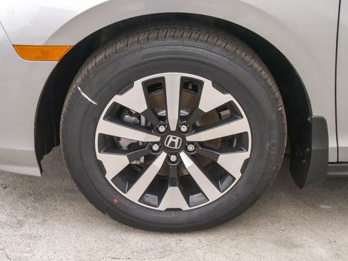 New 2026 Honda Odyssey EX-L image 5