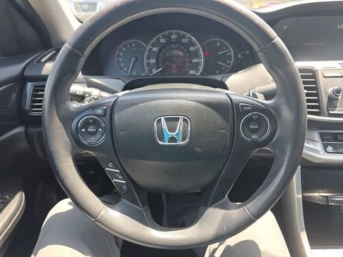 Used 2014 Honda Accord Sport image 11