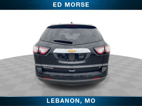 Used 2017 Chevrolet Traverse LT w/ Style and Technology Package FWD image 7