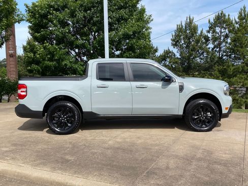 Used 2024 Ford Maverick Lariat AWD/4WD image 7