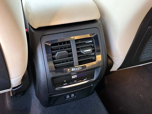 Used 2024 BMW X3 sDrive30i w/ Convenience Package image 15