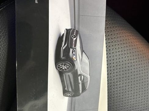 Used 2021 Mercedes-Benz GLC 300 4MATIC w/ Multimedia Package image 36