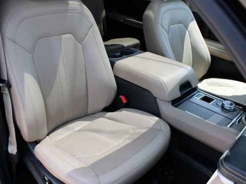 Used 2024 Ford Expedition Max Limited RWD image 52