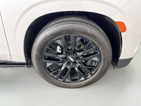 Used 2023 Chevrolet Tahoe High Country AWD/4WD image 41