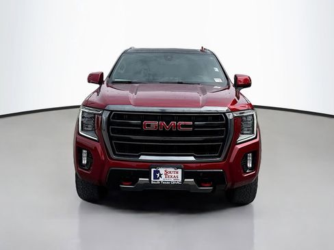Used 2022 GMC Yukon AT4 AWD/4WD image 2