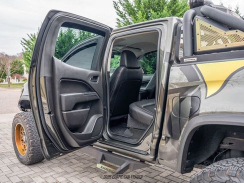 Used 2017 Chevrolet Colorado ZR2 w/ LPO, Premium Interior Package image 45