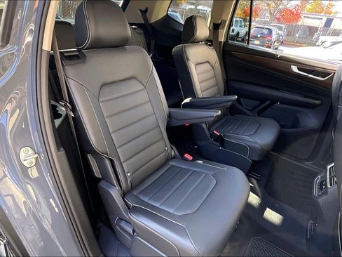Certified 2025 Volkswagen Atlas SEL image 26