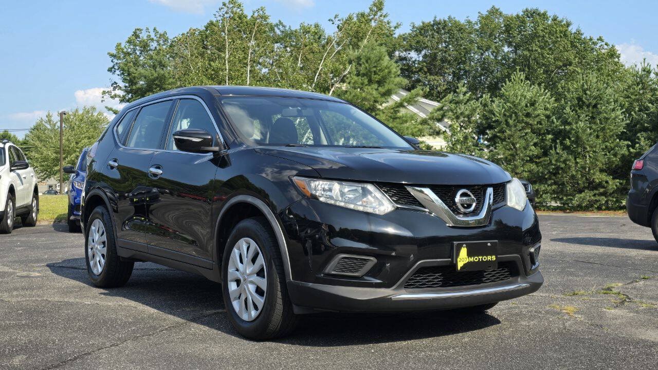 Used 2015 Nissan Rogue S AWD/4WD image 2