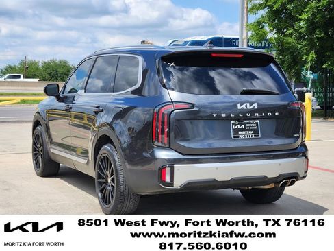 Used 2023 Kia Telluride EX w/ EX Captain's Chair Package AWD/4WD image 6