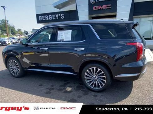 Used 2023 Hyundai Palisade Calligraphy w/ Cargo Package AWD/4WD image 8