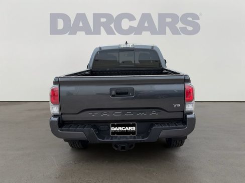 Used 2021 Toyota Tacoma TRD Sport AWD/4WD image 6