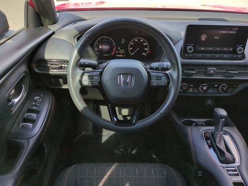 Used 2024 Honda HR-V Sport image 16