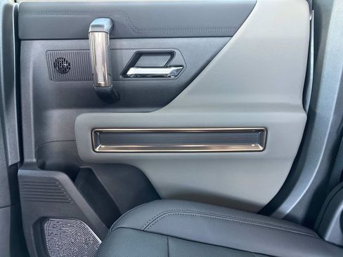 New 2025 GMC Hummer EV 3X image 14