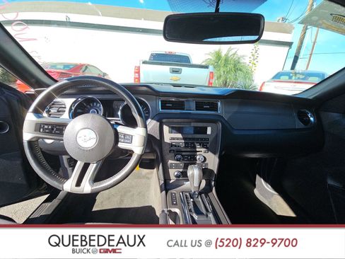 Used 2013 Ford Mustang Coupe image 12