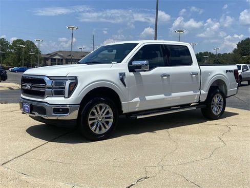 New 2025 Ford F150 Lariat w/ Equipment Group 502A High image 5
