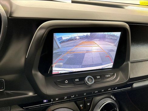 Used 2017 Chevrolet Camaro SS w/ LPO, Ground Effects Package image 23