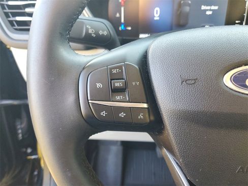 Used 2023 Ford Escape Active image 17