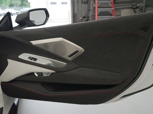 Used 2023 Chevrolet Corvette Stingray Premium Conv w/ Z51 Performance Package RWD image 24
