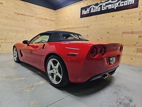 Used 2006 Chevrolet Corvette Convertible RWD image 8