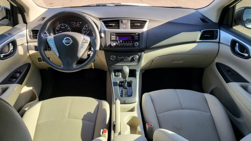 Used 2017 Nissan Sentra S FWD image 5