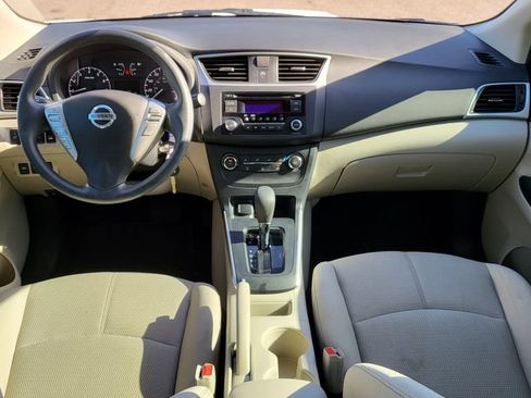 Used 2017 Nissan Sentra S FWD image 5