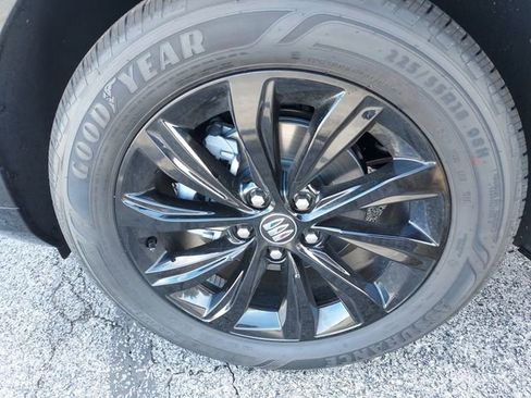 Certified 2025 Buick Envista Sport Touring w/ Convenience I Package image 21