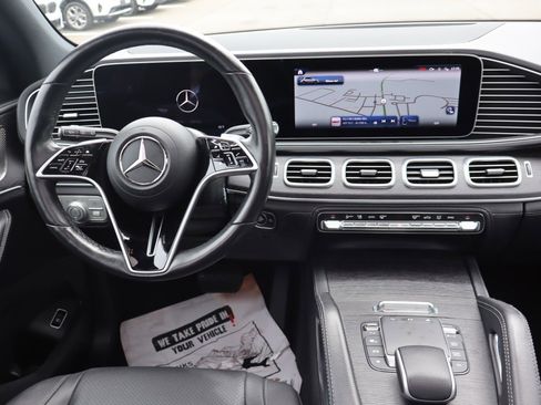 Used 2024 Mercedes-Benz GLE 450 4MATIC w/ AMG Line Exterior image 12