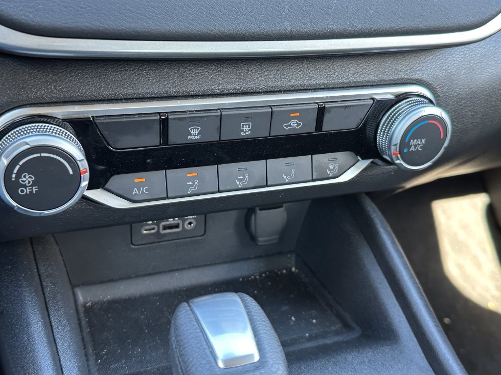 Used 2025 Nissan Altima 2.5 S FWD image 26