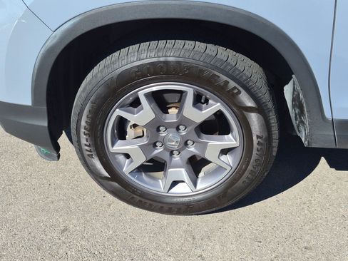 Used 2023 Honda Passport TrailSport image 14