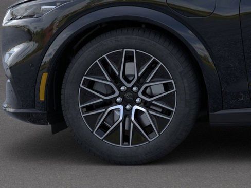 New 2025 Ford Mustang Mach-E Premium image 20