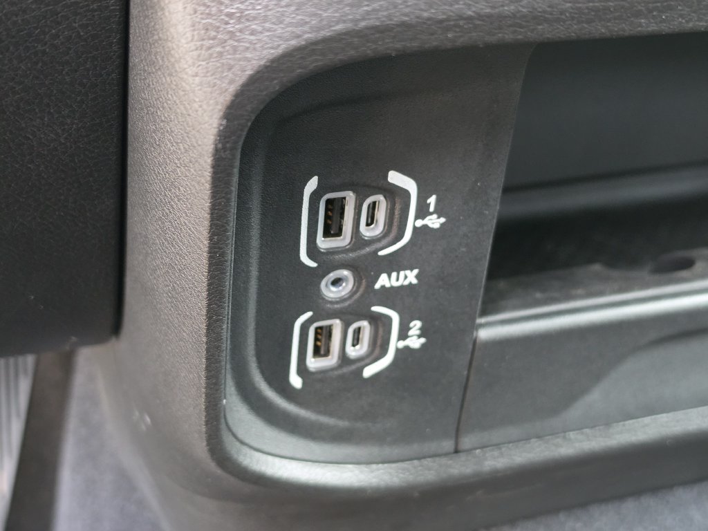 Certified 2025 RAM 3500 Tradesman AWD/4WD image 23