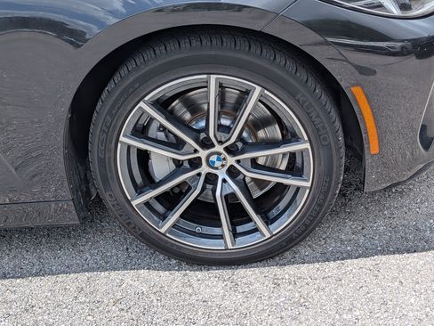 Used 2025 BMW 430i Convertible w/ Premium Package RWD image 11