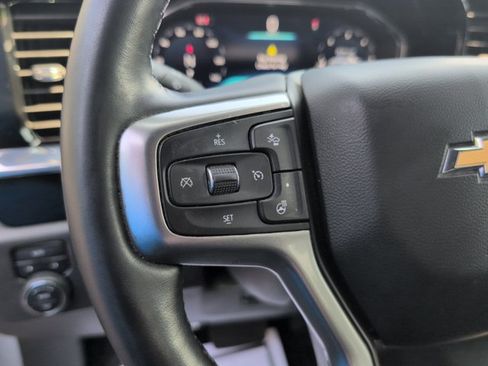 Certified 2024 Chevrolet Silverado 1500 LT AWD/4WD image 19