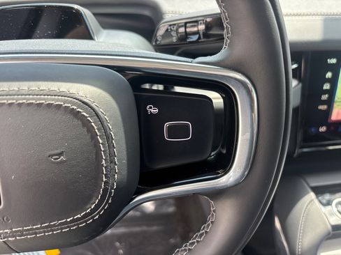 New 2026 Lincoln Navigator L Reserve AWD/4WD image 17