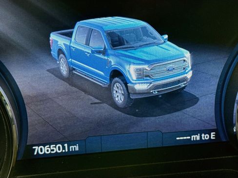 Used 2021 Ford F150 XLT w/ Equipment Group 302A High RWD image 16