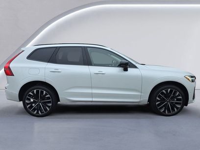 New 2026 Volvo XC60 B5 Ultra w/ Protection Package Premier