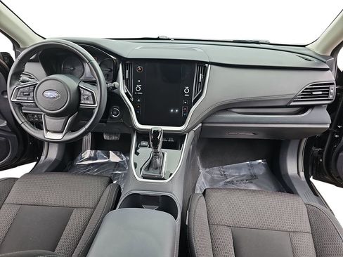 Used 2024 Subaru Outback Premium AWD/4WD image 9