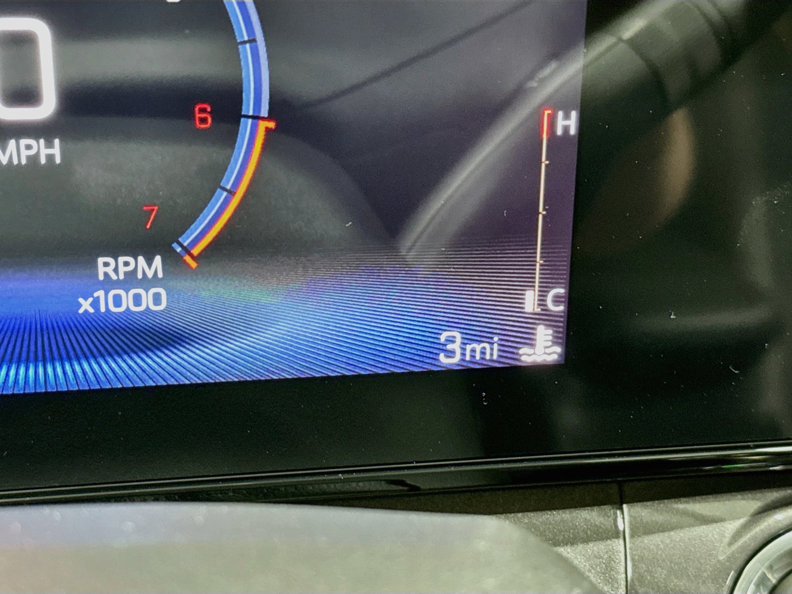 New 2026 Chevrolet Trax ACTIV w/ Sunroof Package FWD image 14