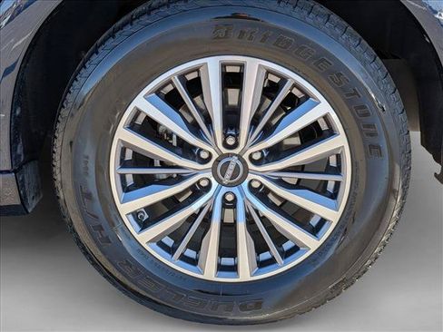 Used 2024 Nissan Armada SL w/ Captain's Chairs Package RWD image 25