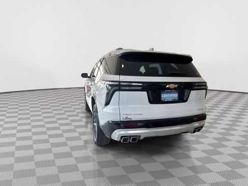 Certified 2024 Chevrolet Traverse RS image 9