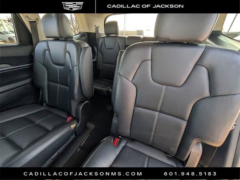 Used 2024 Kia Telluride EX w/ EX Captain's Chair Package image 24