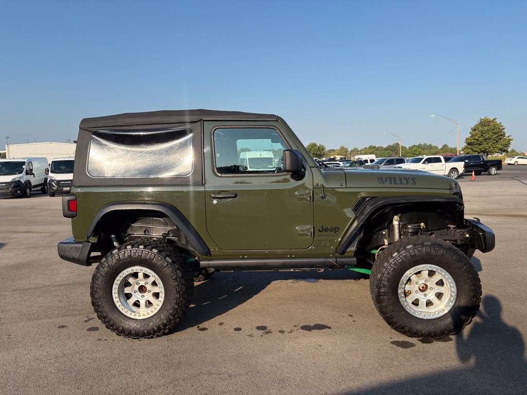 Used 2022 Jeep Wrangler Sport AWD/4WD image 8