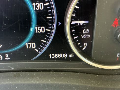 Used 2016 Buick Envision Premium image 8